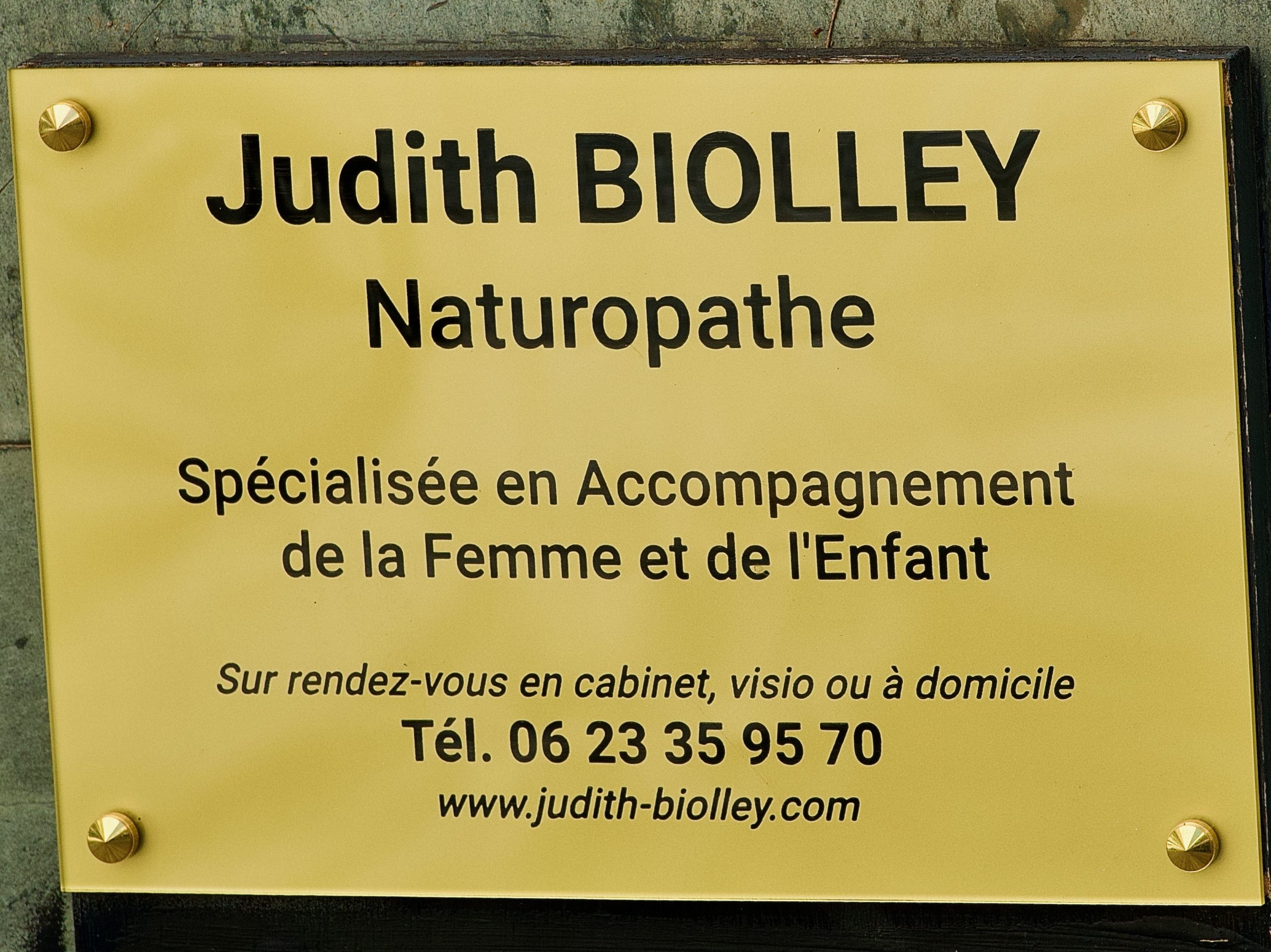 naturopathe de la femme et de l'enfant à Nice judith Biolley