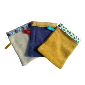 Lot de baby gants pour enfants par Judith Naturopathe à Nice